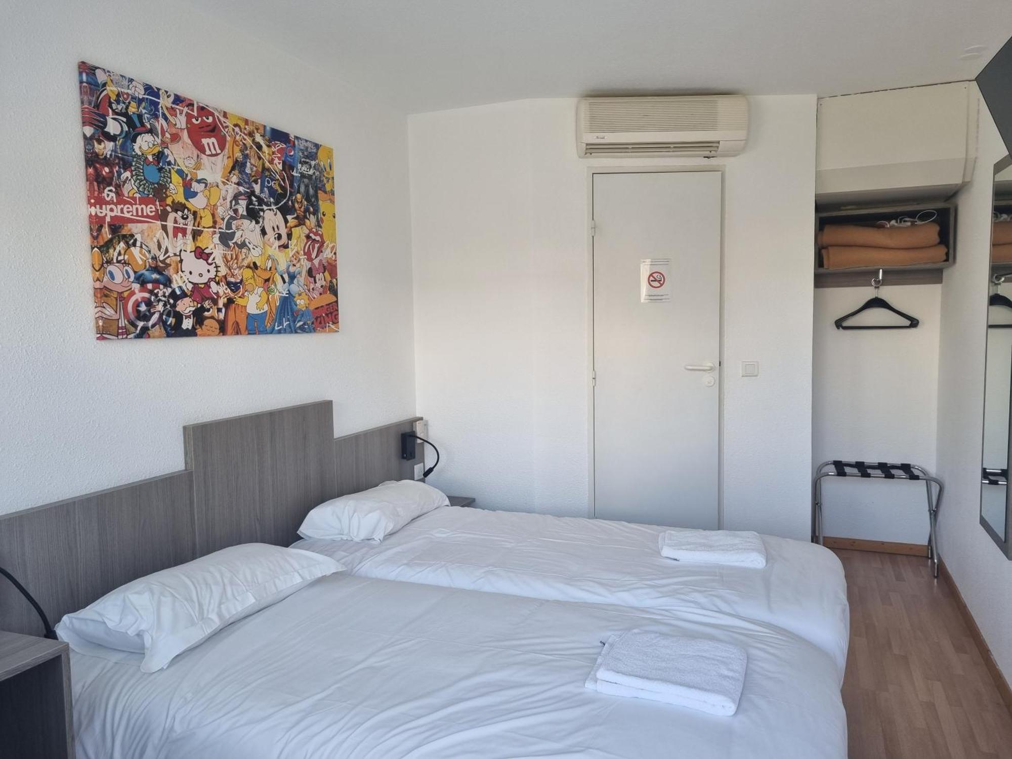 The Originals Access, Hotel Le Lutea Riom-es-Montagnes Bagian luar foto